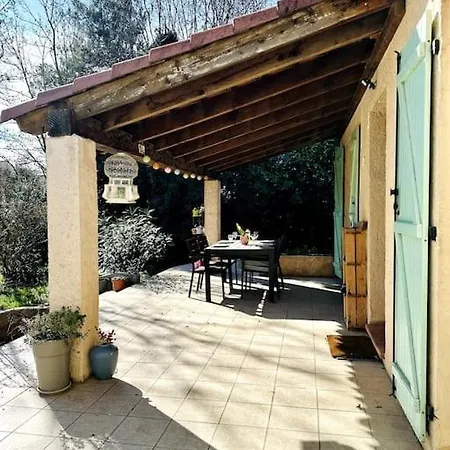 Les Acacias Piscine Et Clim Saint-Maximin-la-Sainte-Baume