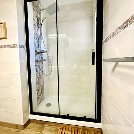 Holiday home Les Acacias Piscine Et Clim Saint-Maximin-la-Sainte-Baume