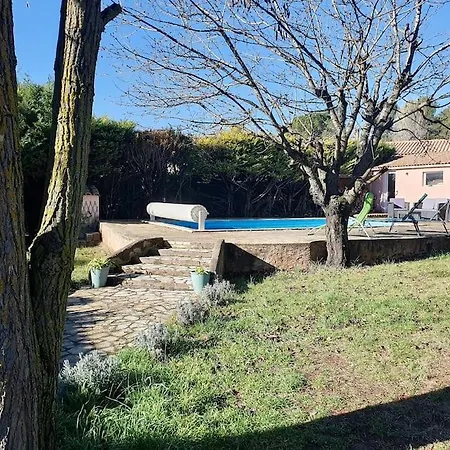 Holiday home Les Acacias Piscine Et Clim Saint-Maximin-la-Sainte-Baume